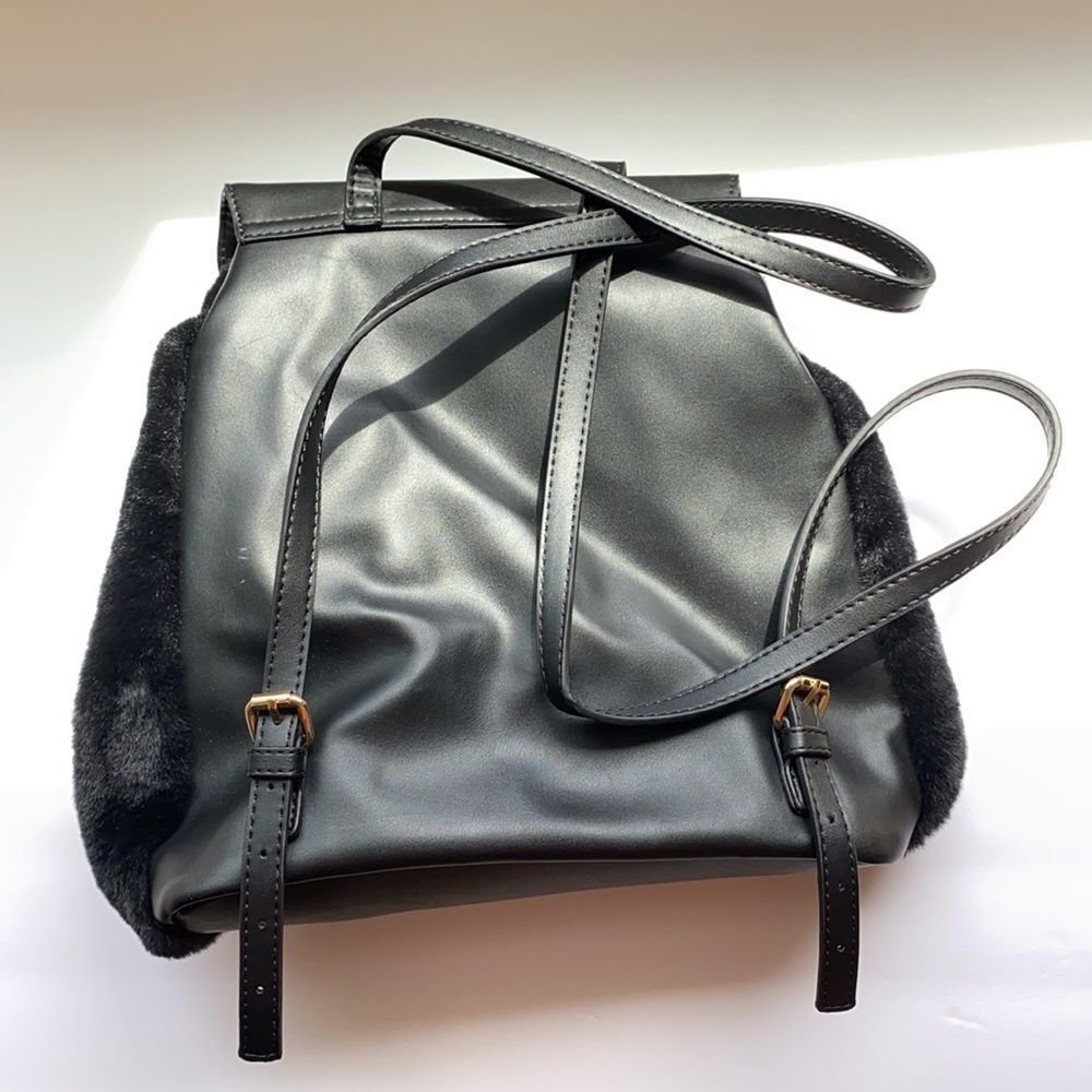NWOT Neiman Marcus Megan FauxFur Backpack - Picture 3 of 5